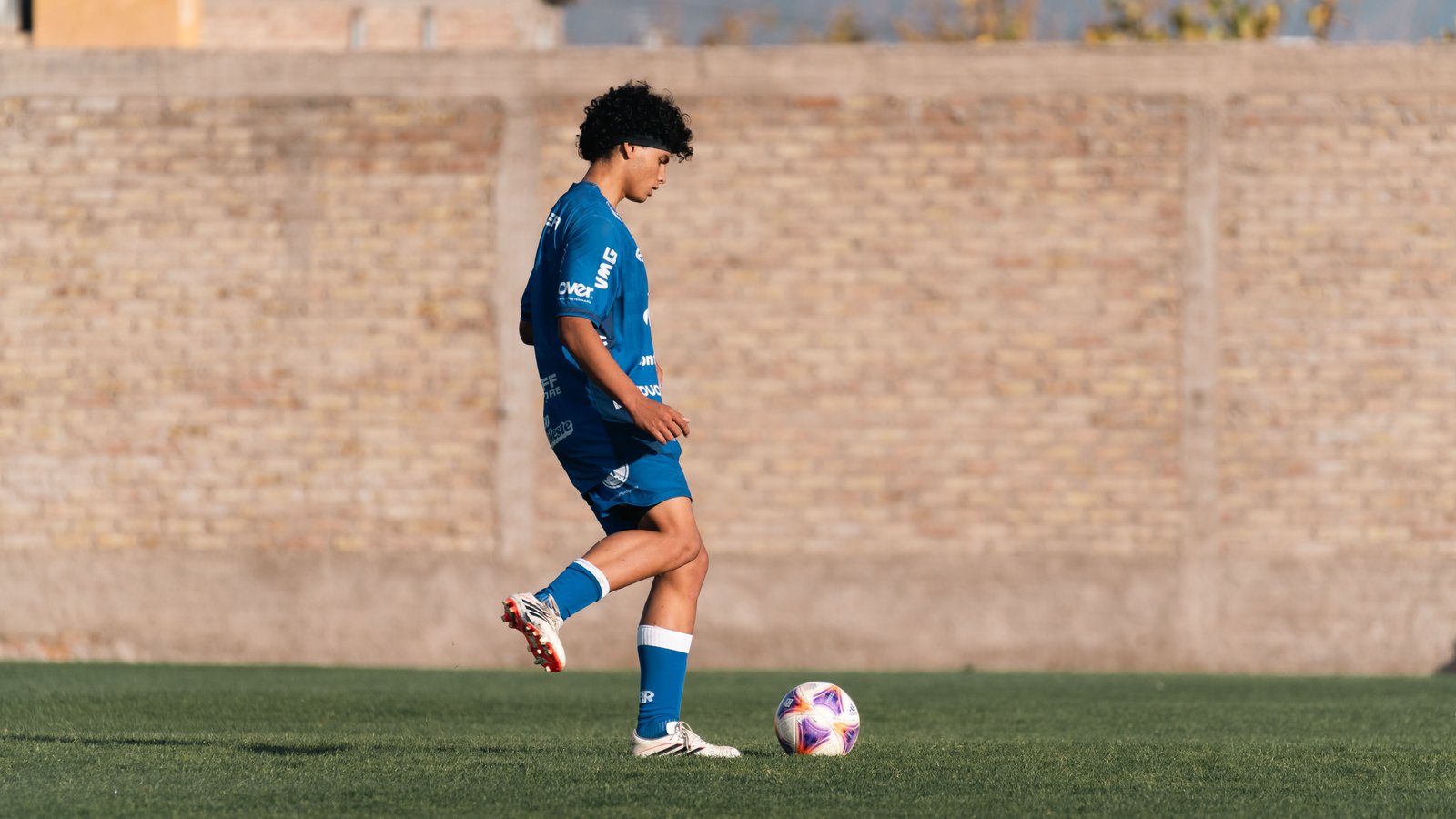 Football Player Recommender System